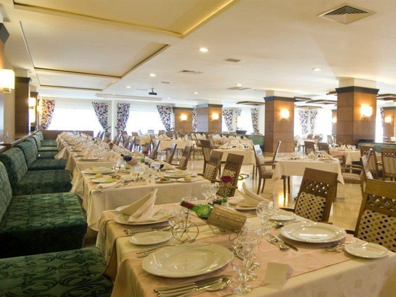 Iberotel Serra Palace Kızılot Extérieur photo